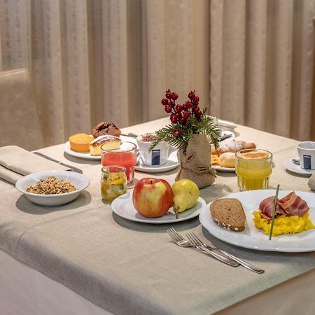 Hotel Italo Мадонна-ді-Кампільйо Екстер'єр фото