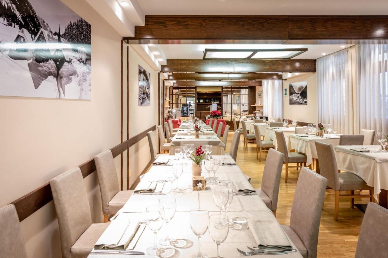 Hotel Italo Мадонна-ді-Кампільйо Екстер'єр фото