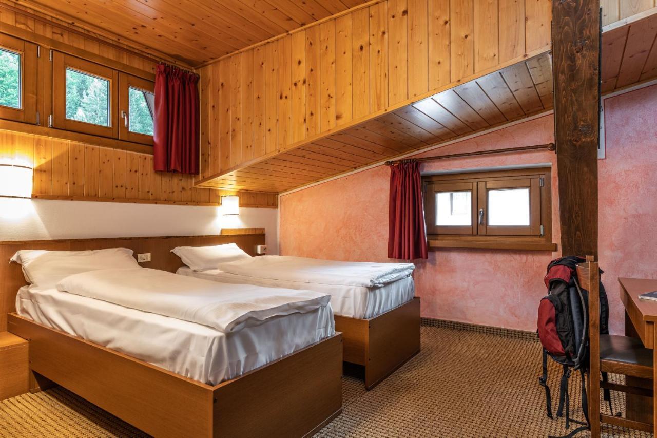 Hotel Italo Мадонна-ді-Кампільйо Екстер'єр фото
