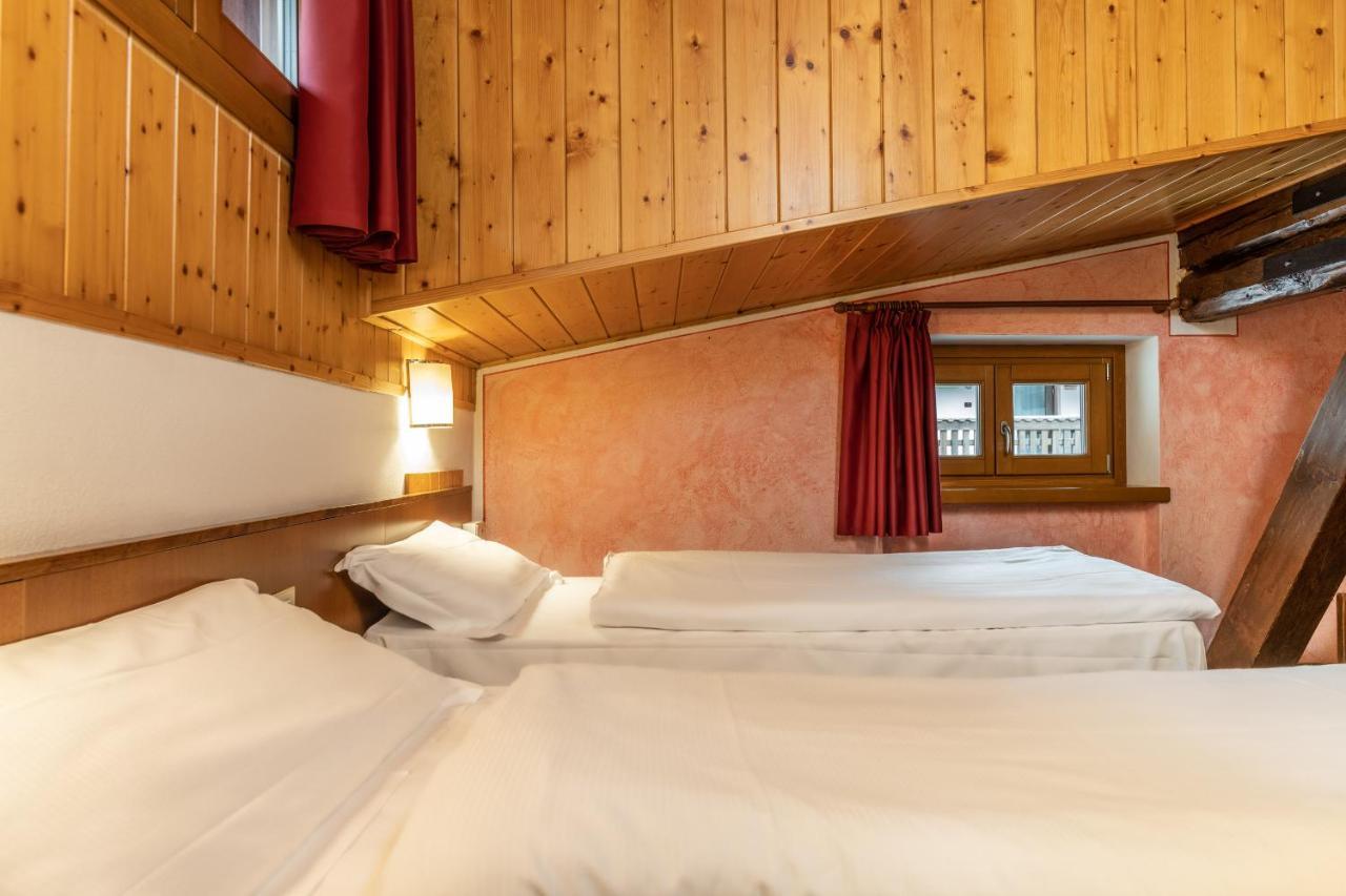 Hotel Italo Мадонна-ді-Кампільйо Екстер'єр фото